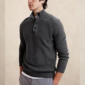 NWT Banana Republic Men's Charcoal Gray Mock-Neck Sweater